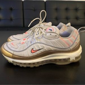 Nike Air Max 98 Size 9